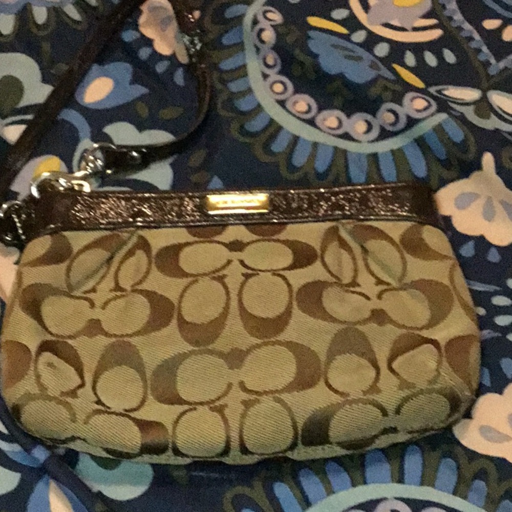 Small Coach Wristlet